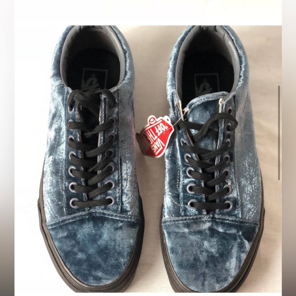 Velvet old skool vans size 9